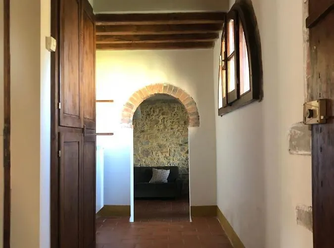 Farm stay La Posta Reale-wine Cellar Fattoria Bellosguardo Castiglion Fibocchi